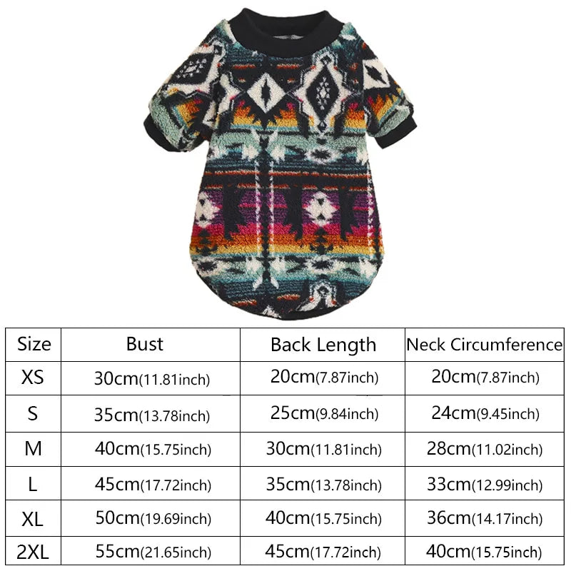Pulover cu glugă pentru câini mici – model totem, călduros, 4 culori